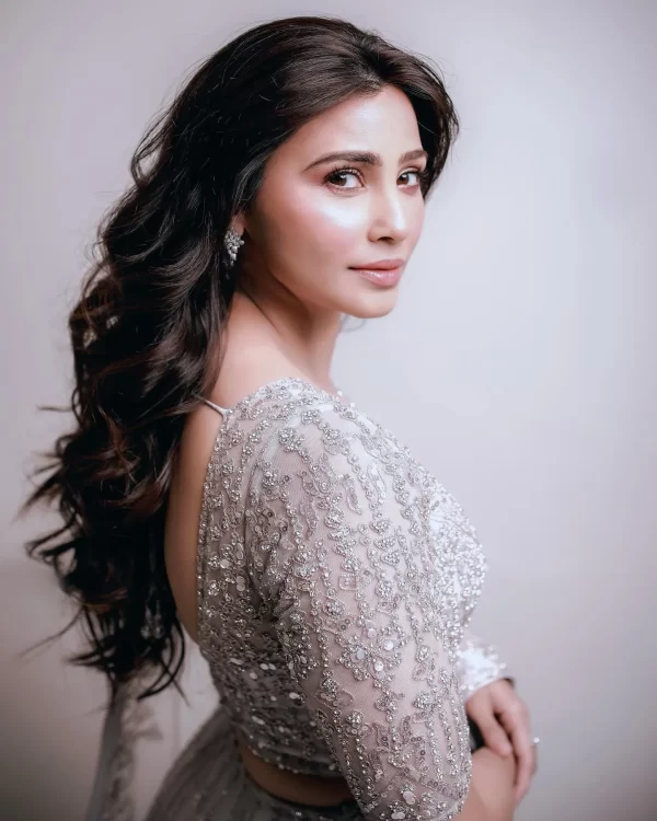 Daisy Shah