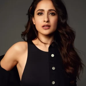 pragya jaiswal